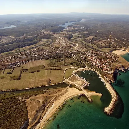 מלון Atakale Butik Kıyıköy